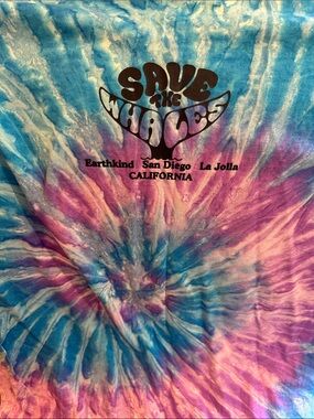 Gildan Tie-Dye Spiral Tee in Blue, Purple, Pink Never worn from California